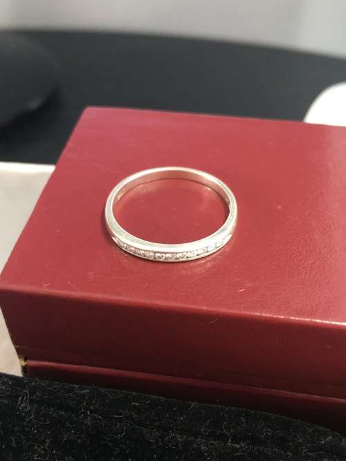 9CT WHITE GOLD AND DIAMOND ETERNITY RING
